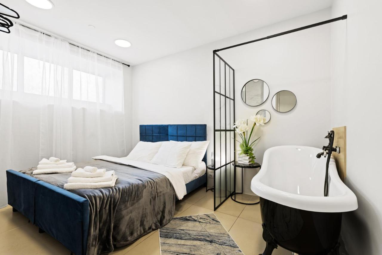 Sirena Apartment - Self Check-In And Free Parking Ταλίν Εξωτερικό φωτογραφία