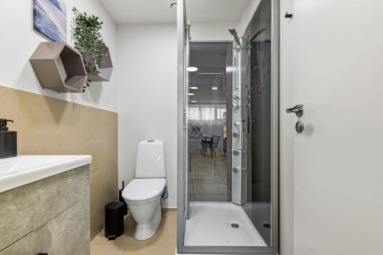 Sirena Apartment - Self Check-In And Free Parking Ταλίν Εξωτερικό φωτογραφία